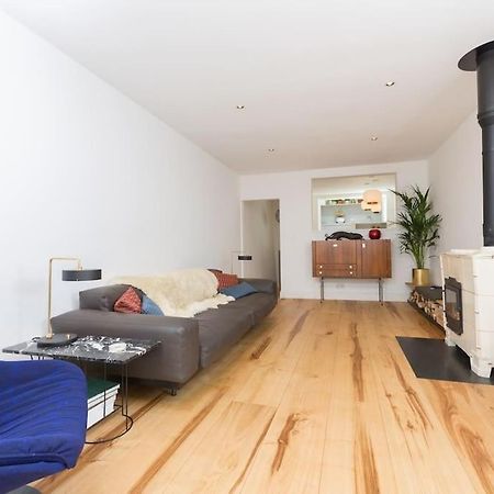 Large Townhouse Just 2 Minutes From The Sea/I360! Villa Brighton Exteriör bild