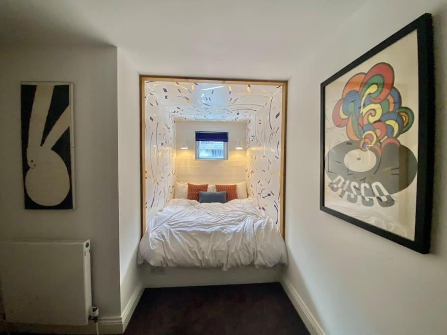 Large Townhouse Just 2 Minutes From The Sea/I360! Villa Brighton Exteriör bild
