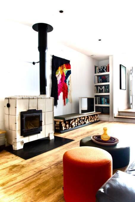Large Townhouse Just 2 Minutes From The Sea/I360! Villa Brighton Exteriör bild