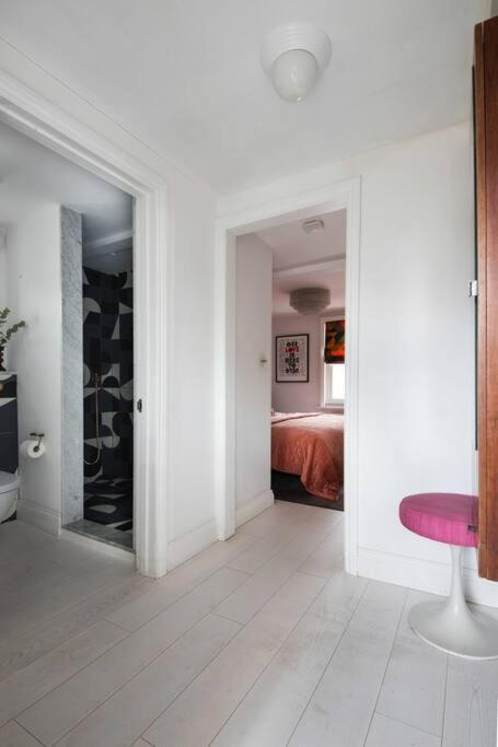 Large Townhouse Just 2 Minutes From The Sea/I360! Villa Brighton Exteriör bild